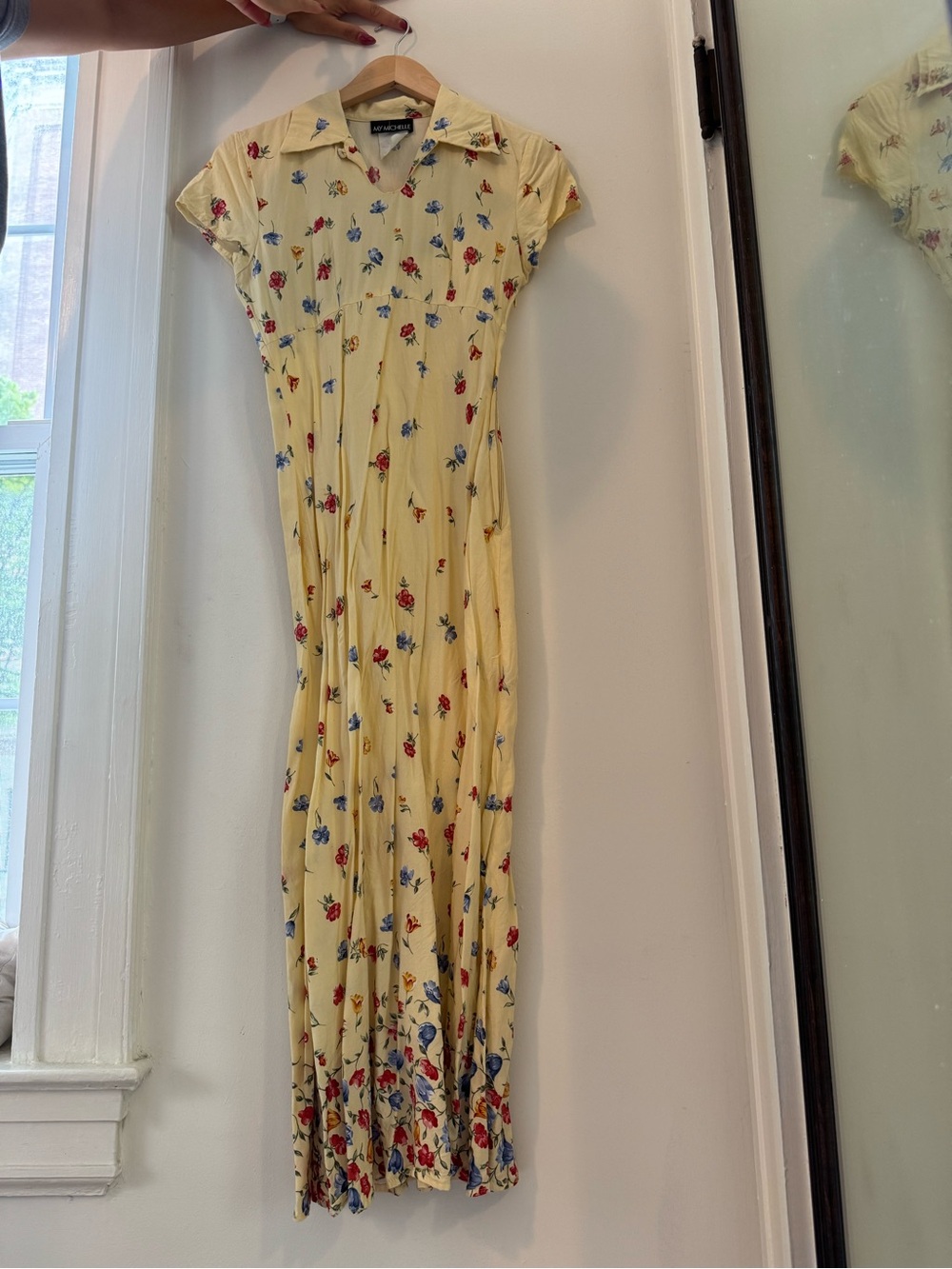 Vintage-Inspired Yellow Floral Maxi Dress